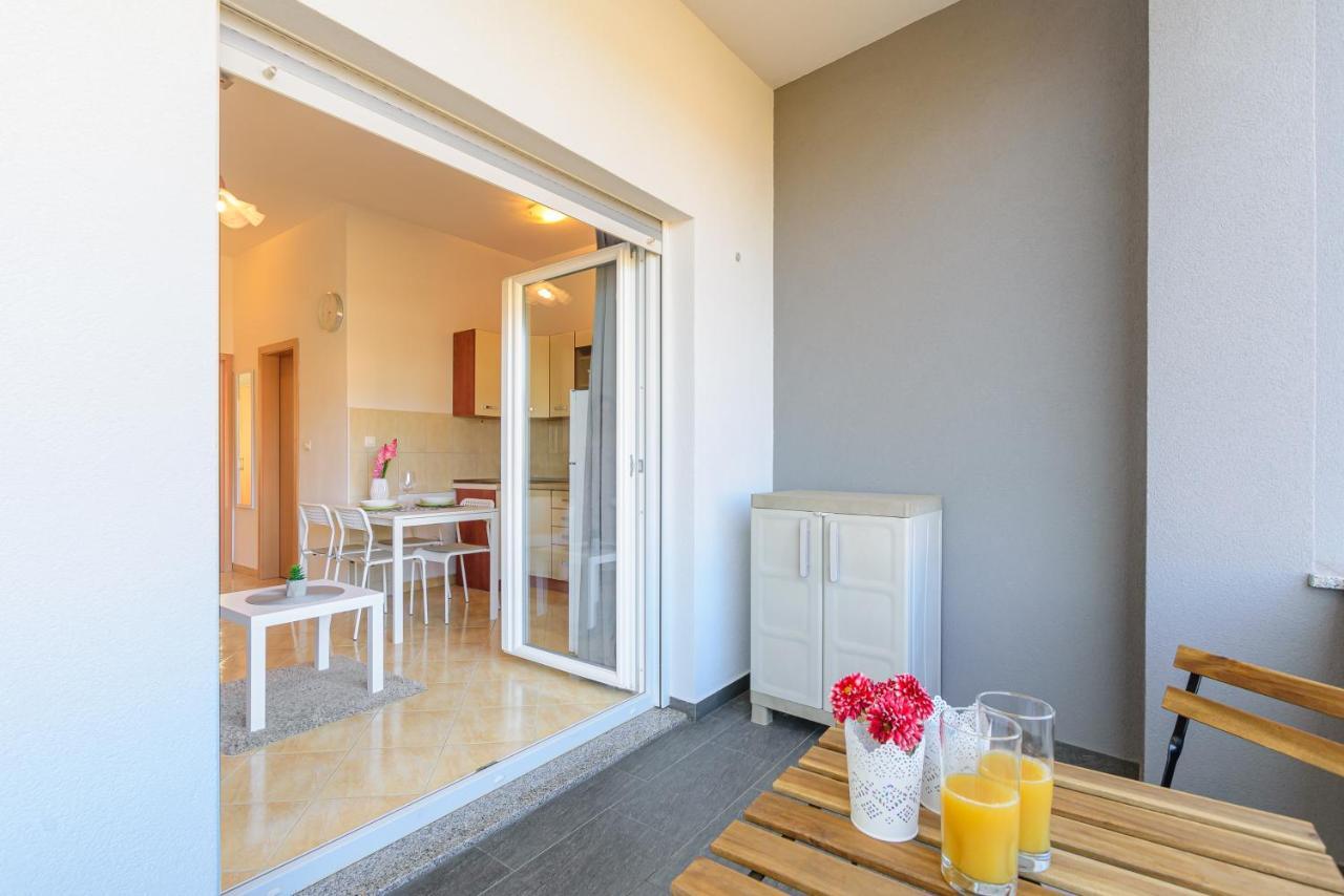 Apartmani Vita, Liznjan - Apartman 2 ภายนอก รูปภาพ