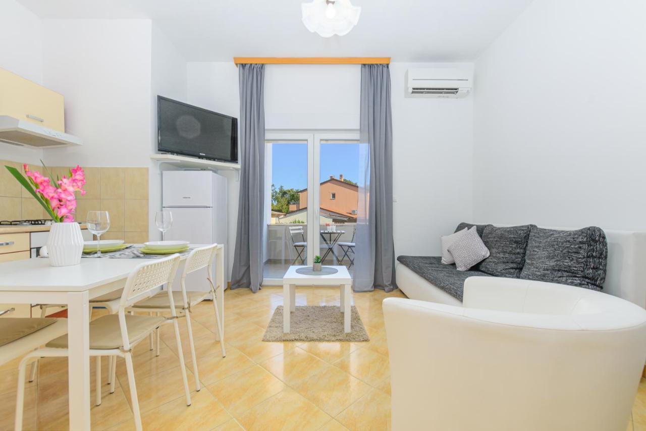 Apartmani Vita, Liznjan - Apartman 2 ภายนอก รูปภาพ