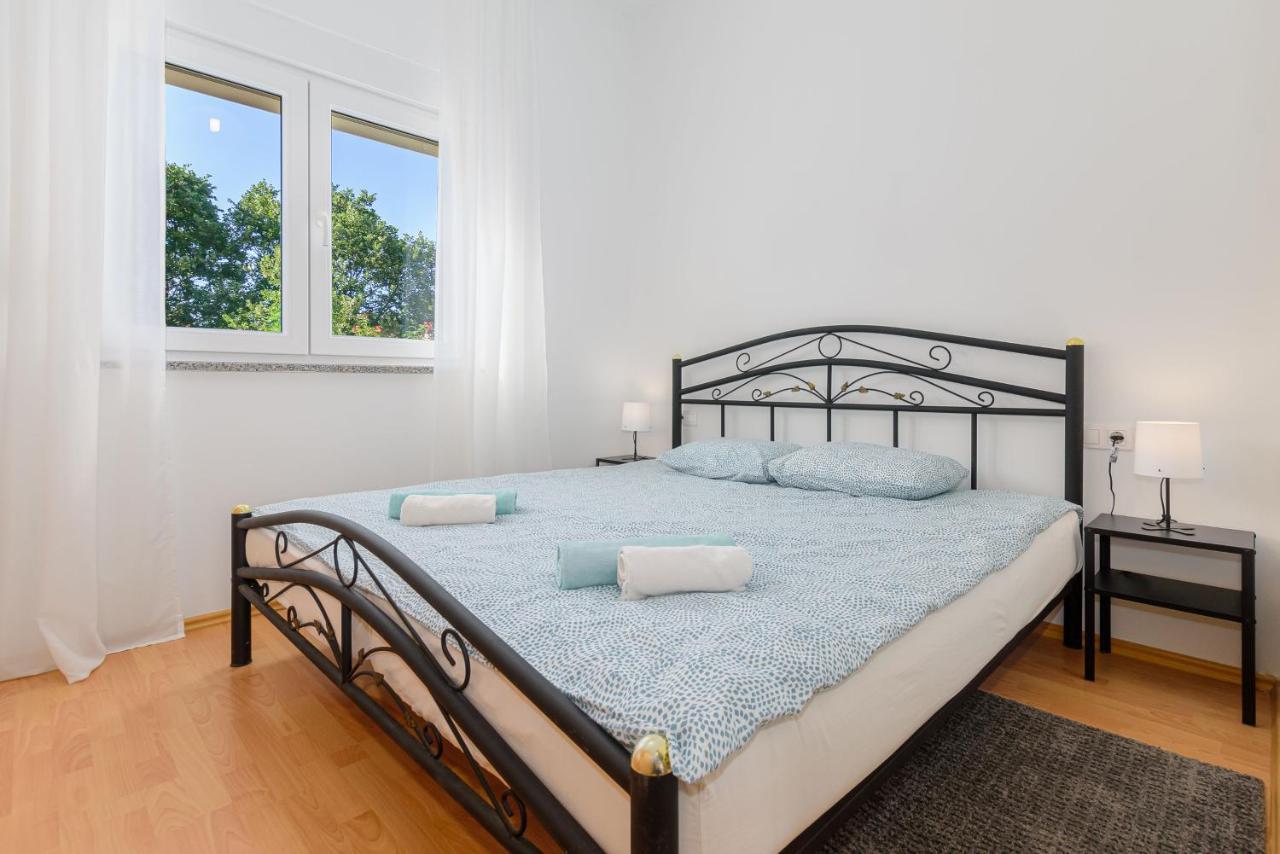Apartmani Vita, Liznjan - Apartman 2 ภายนอก รูปภาพ